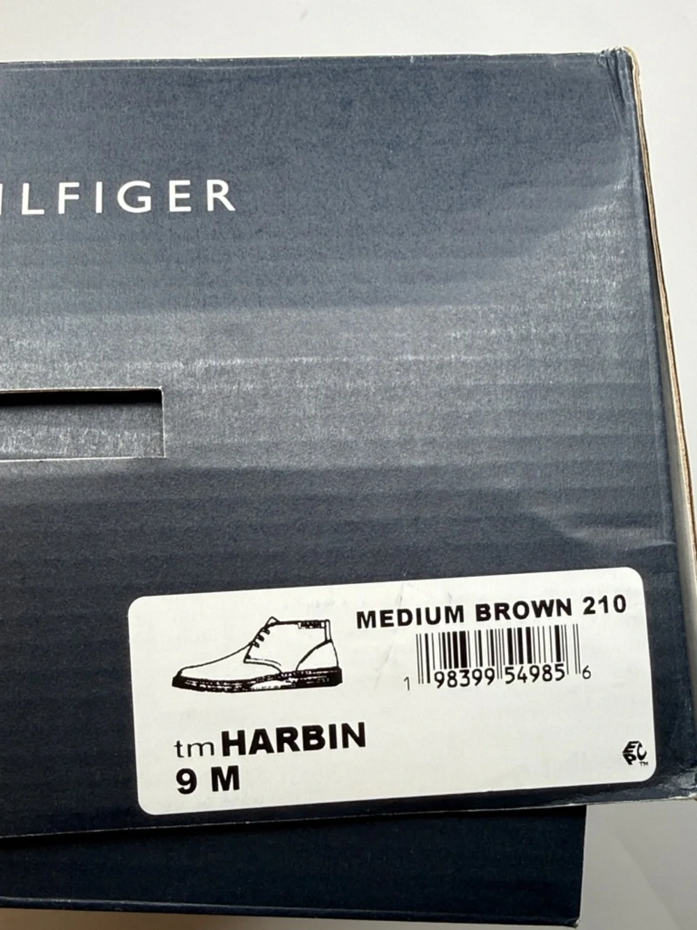 Tommy Hilfiger Men's Harbin Elevated Chukka Boots- Size 9M